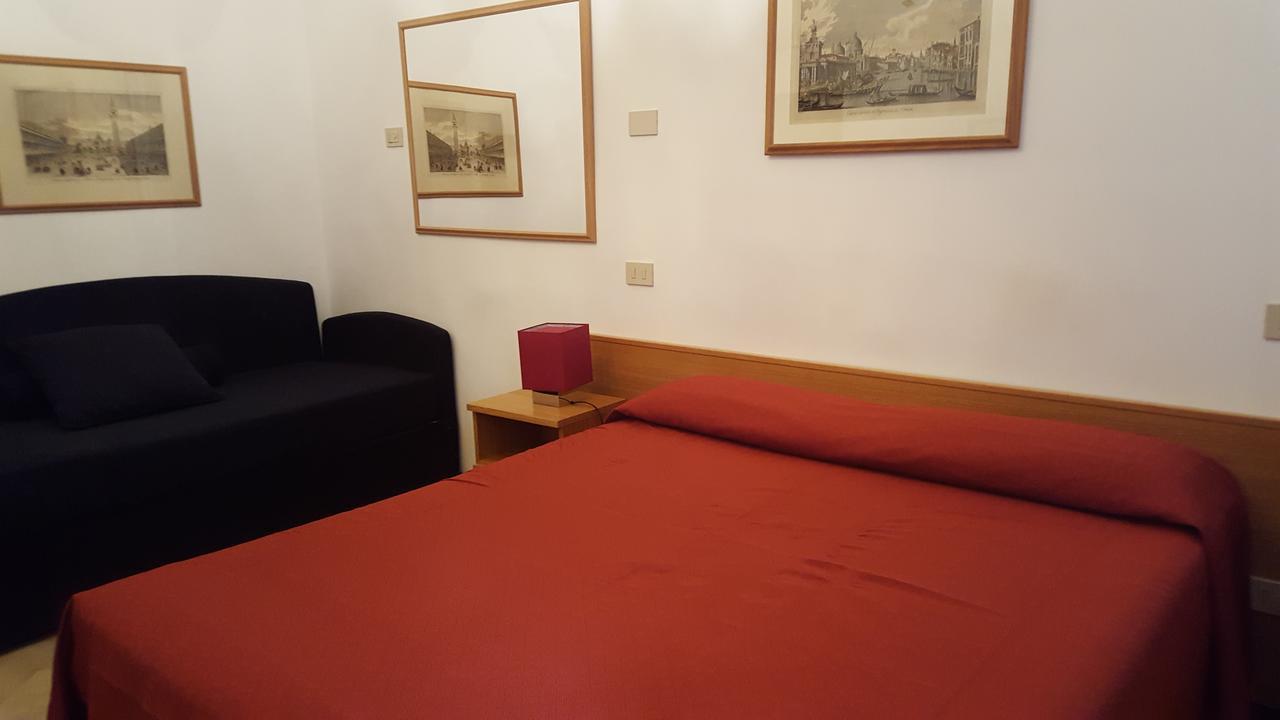 Bed and Breakfast Rialto1082 Венеция Экстерьер фото